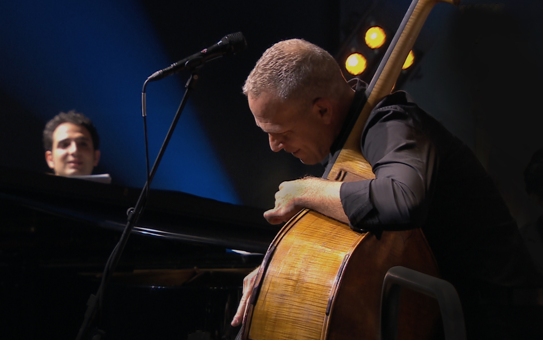 Avishai Cohen Trio - Nancy Jazz Pulsations | mezzo.tv 