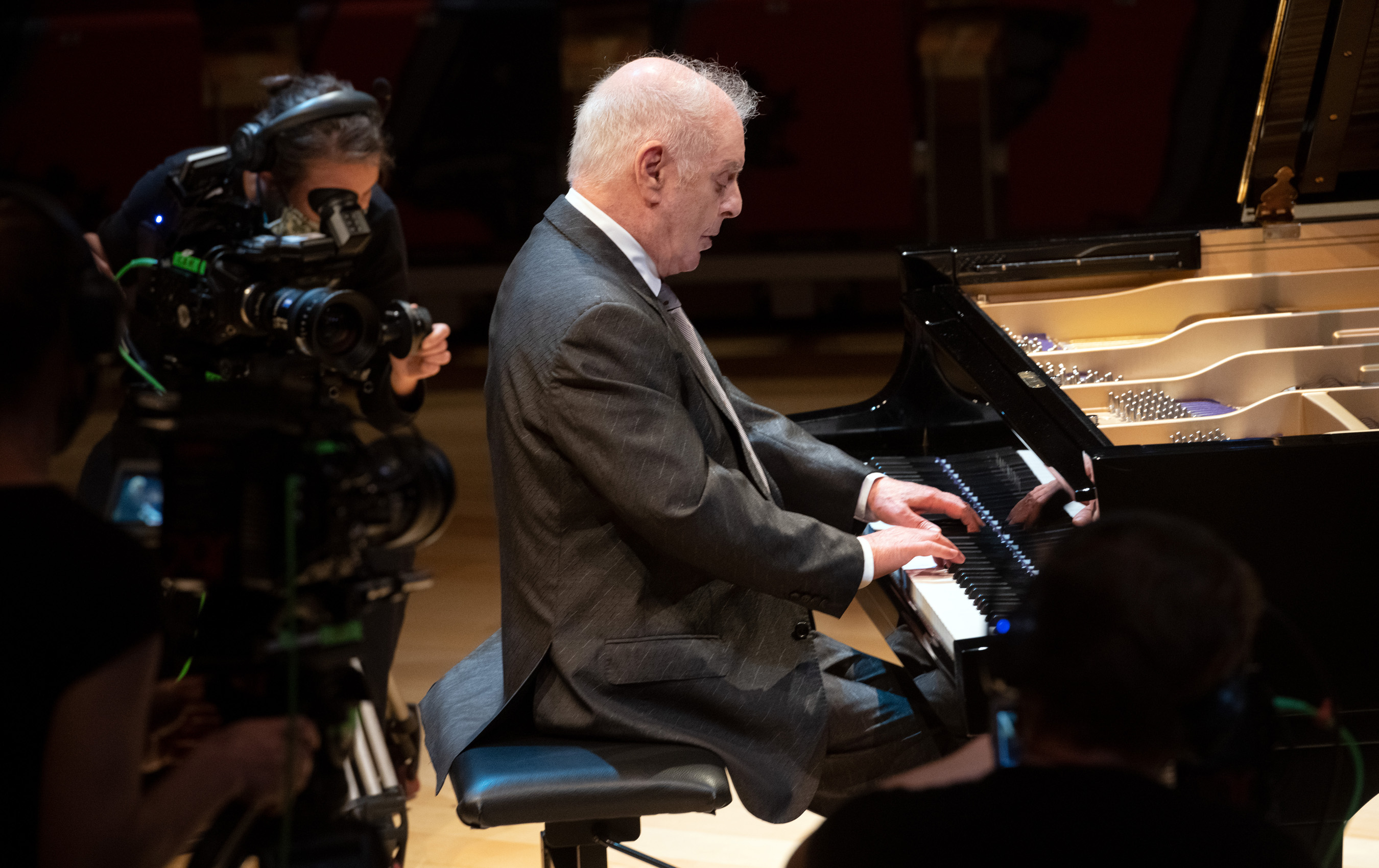 Daniel Barenboim plays the Piano Sonatas by Beethoven: Piano Sonata no ...