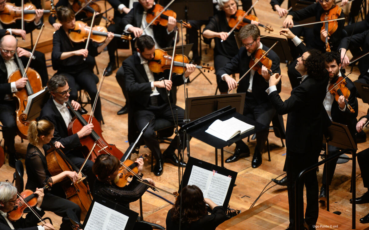 Alexandre Bloch, Orchestre National de Lille - Beethoven, Mahler | mezzo.tv