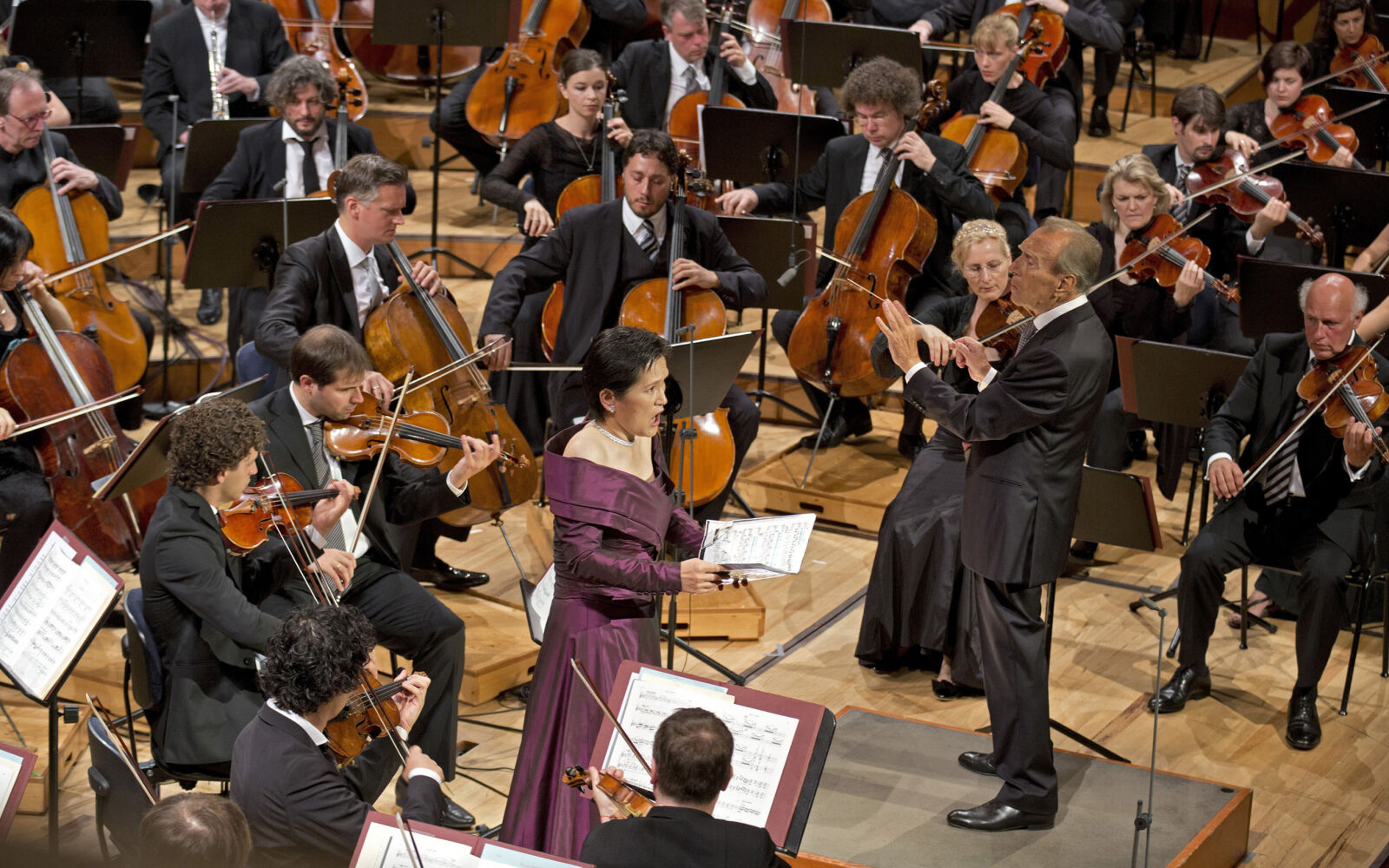 Abbado Conducts Brahms, Schoenberg And Beethoven In Lucerne | Mezzo.tv