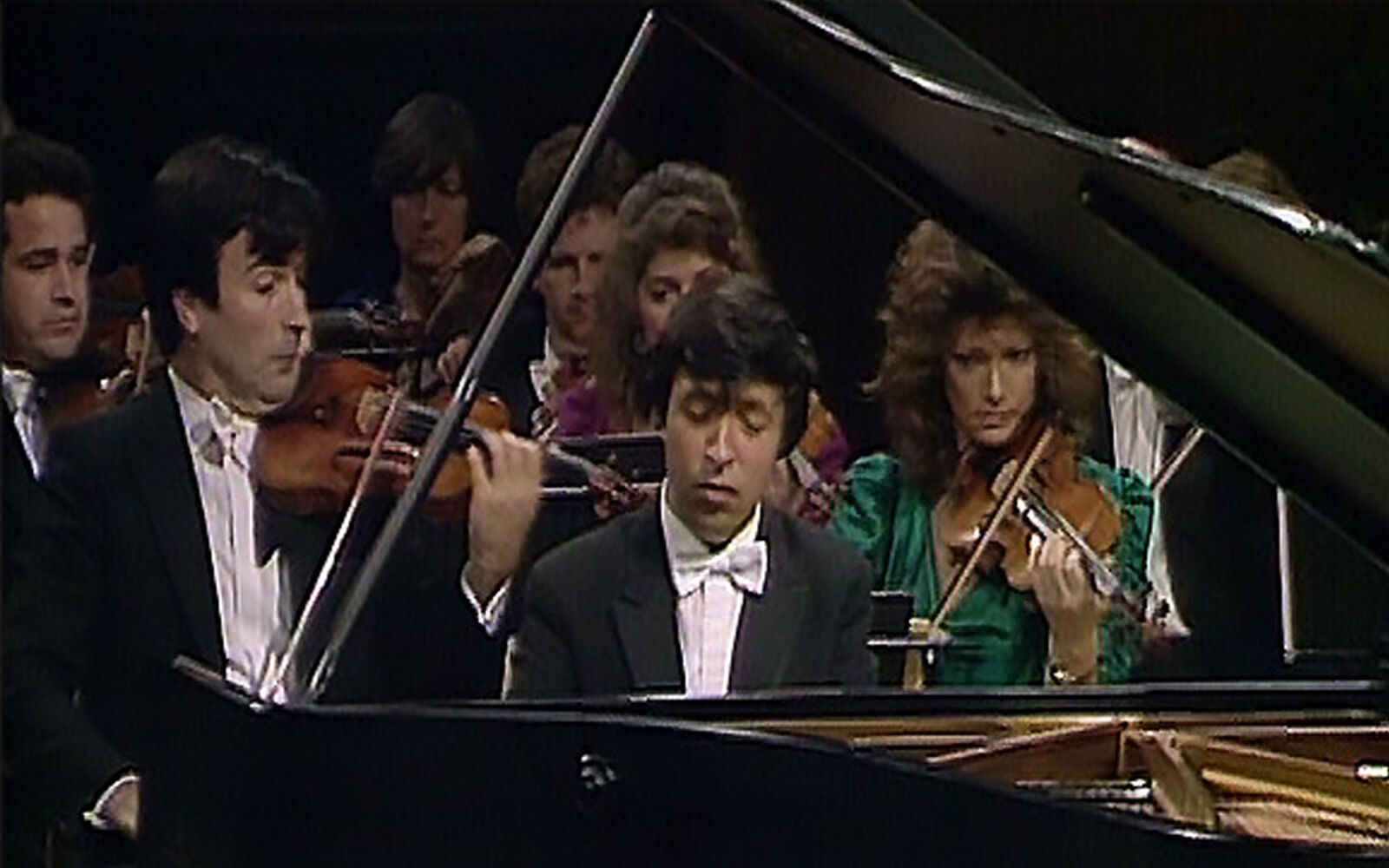 Murray Perahia Plays Beethoven Piano Concerto No 5 Mezzotv