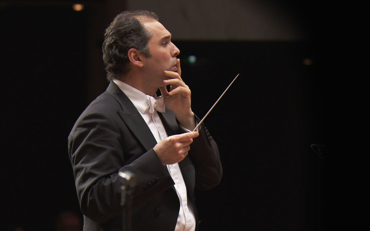 Tugan Sokhiev and the Orchestra National du Capitole de Toulouse: Holst ...